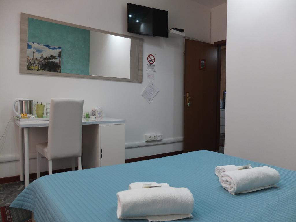 Maxim Rooms Roma Ngoại thất bức ảnh