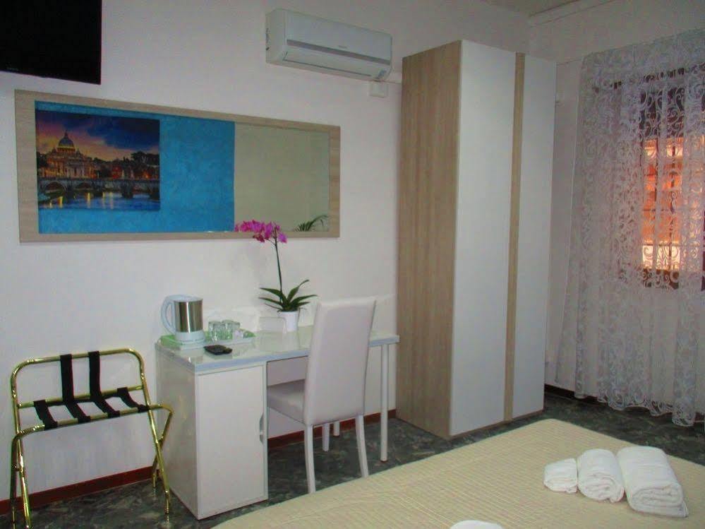 Maxim Rooms Roma Ngoại thất bức ảnh