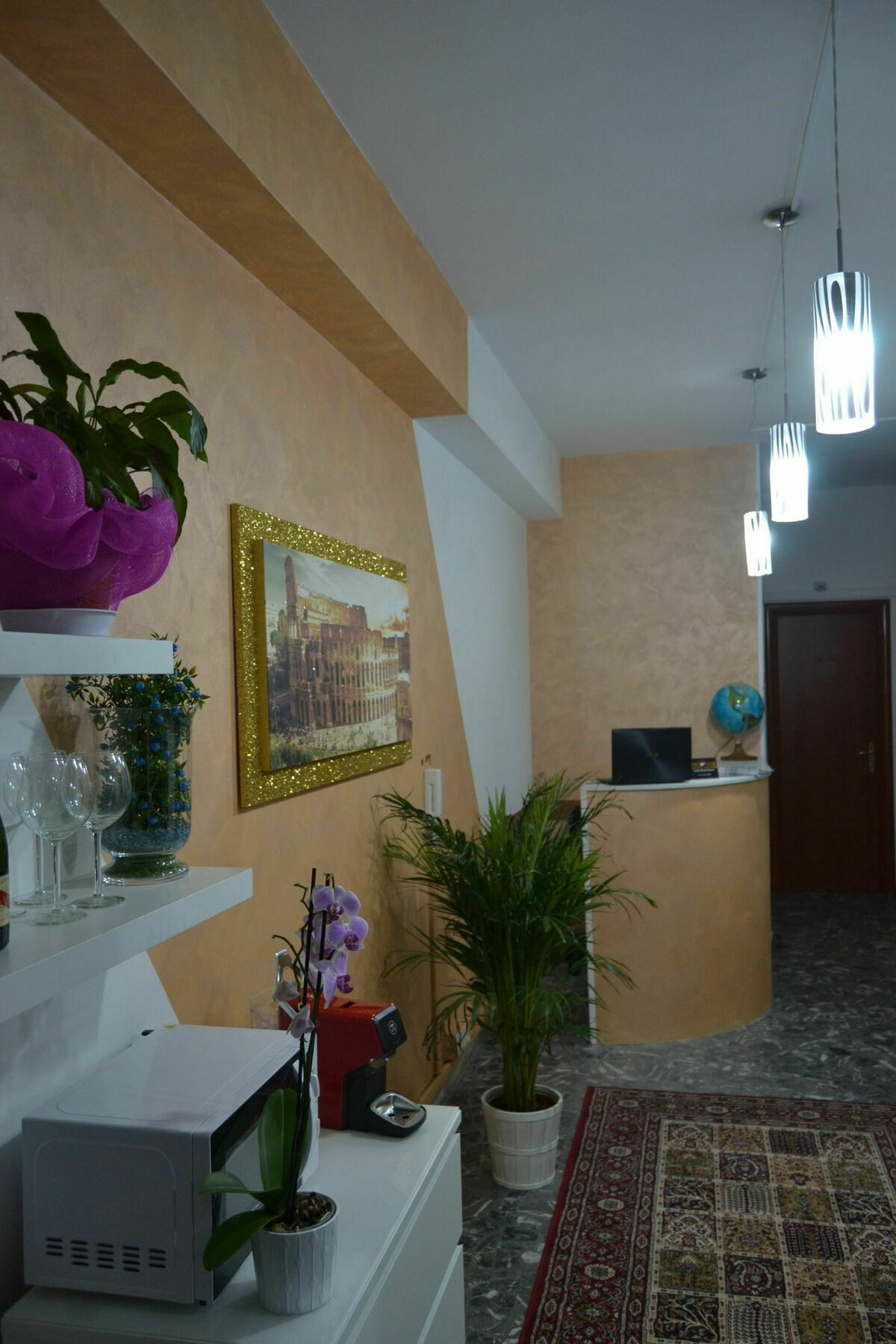 Maxim Rooms Roma Ngoại thất bức ảnh